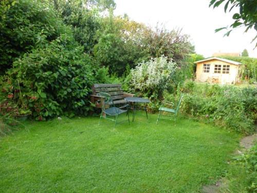 Calne Bed And Breakfast Exterior photo